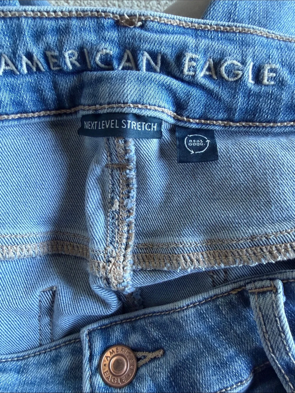 🚨Back-to-School Sale! All jeans/jean shorts $10 each or 2/$15—this weekend only🚨